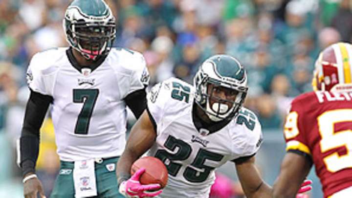 Bus Stops: Eagles are best team in NFC; Tebow showing promise Bus Stops: Eagles are best team in NFC; Tebow showing promise