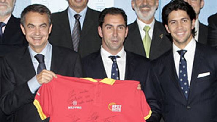 Spain PM honors Davis Cup winners Spain PM honors Davis Cup winners