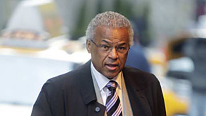 Players pushing for Hunter's ouster