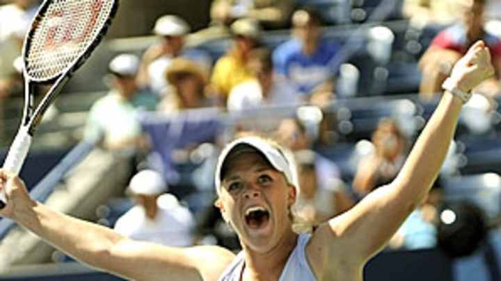 Oudin shows poise on big stage
