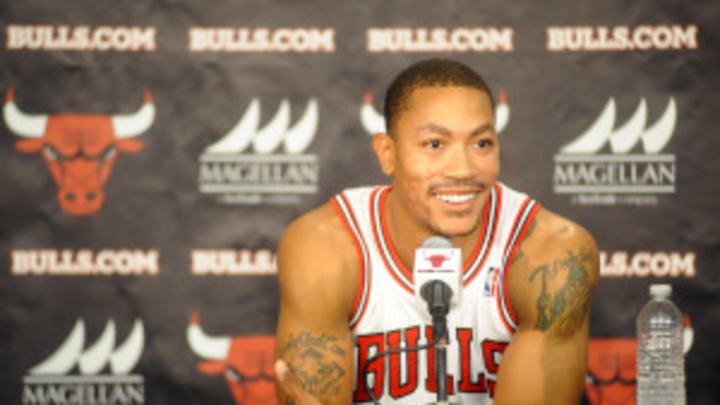 Derrick Rose reportedly weeks away from returning to Bulls practice