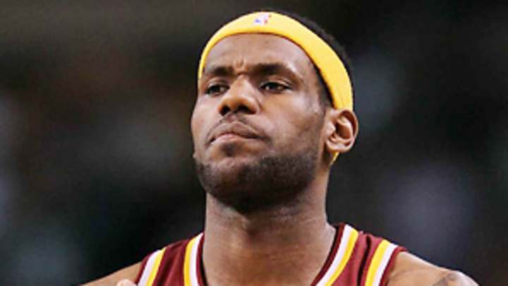 What will LeBron do? NBA's biggest free-agent chase about to begin What will LeBron do? NBA's biggest free-agent chase about to begin