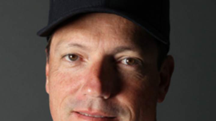 Rangers hire Red Sox hitting coach Dave Magadan