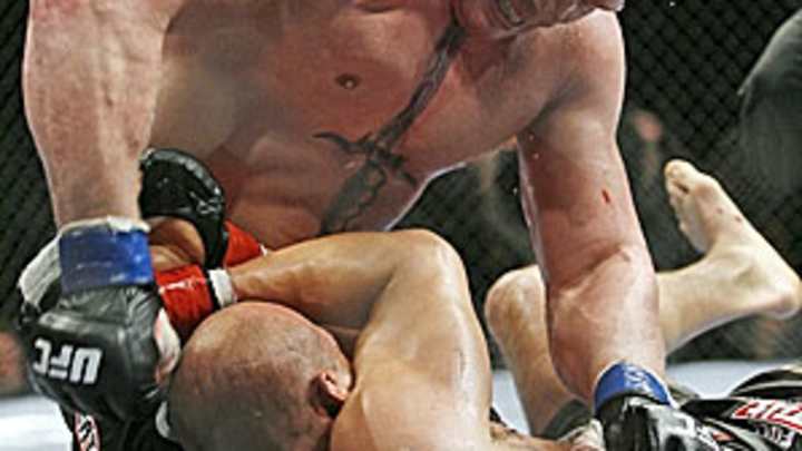 No bout bigger than Lesnar-Carwin No bout bigger than Lesnar-Carwin