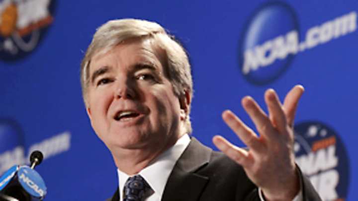 NCAA President: Campuses Must Be Open to Hold College Athletics in the Fall