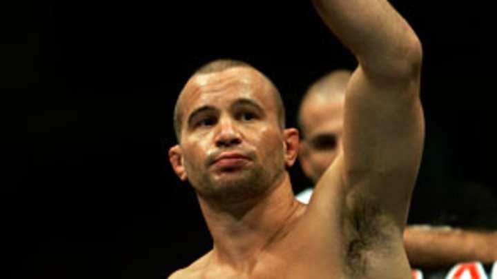 Crowd-pleasing Lytle ready for Hardy, but what comes next?