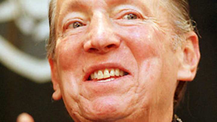 Davis' death robs NFL of an iconic, one-of-a-kind presence