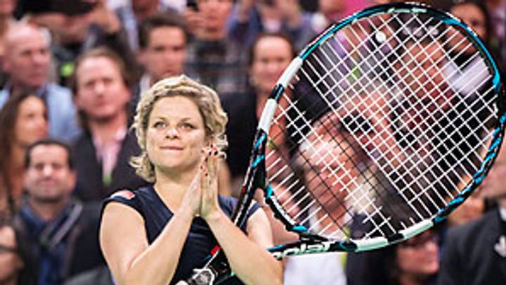 Clijsters beats Venus Williams in farewell match