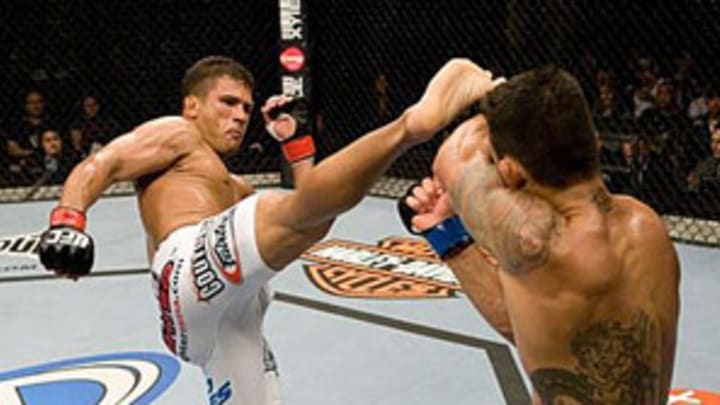 UFC hands out $30K bonuses at Fight Night in Nashville