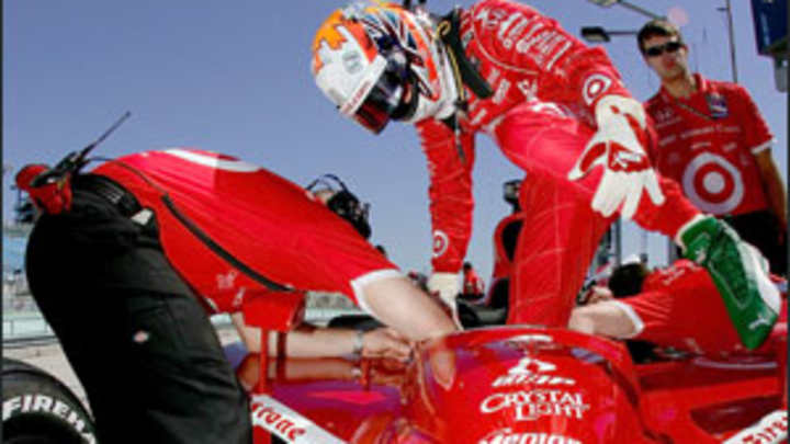 Recommitted Wheldon excited for '08