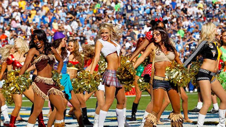 NFL Cheerleaders: Week 8