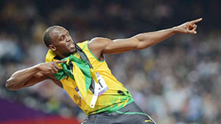 Bolt adds to his legend with second straight gold in the 200 meters