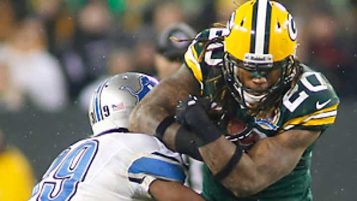 Packers discover new weapons, continue domination of Lions