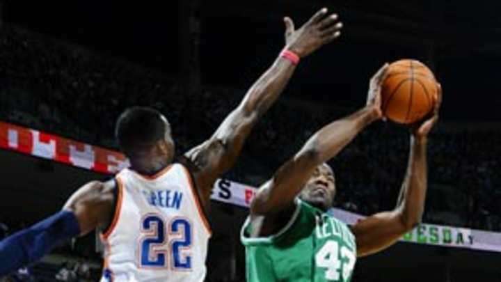 Celtics deal Perkins to Thunder