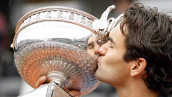 Federer makes history with French Open triumph Federer makes history with French Open triumph