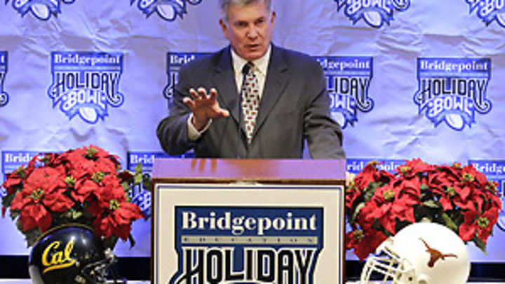 FAQ: Holiday Bowl FAQ: Holiday Bowl