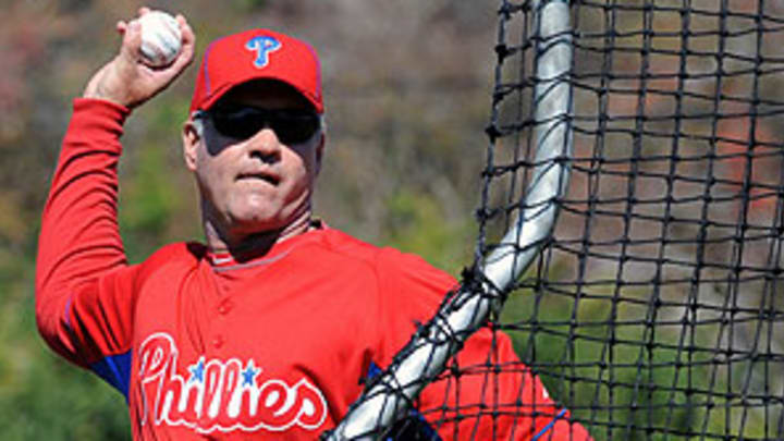 Unwanted by Cubs, Sandberg finds new home in familiar place Unwanted by Cubs, Sandberg finds new home in familiar place