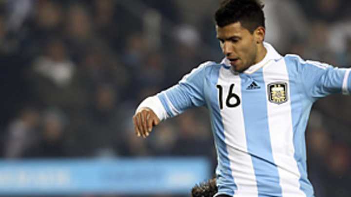 Argentina shows anxiety in opener, Chile impressive, more thoughts Argentina shows anxiety in opener, Chile impressive, more thoughts