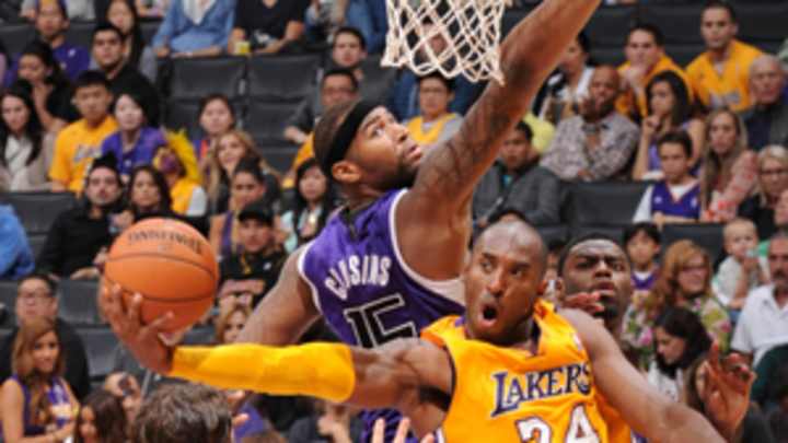 Lakers shut down Kobe Bryant (sore foot) for rest of preseason