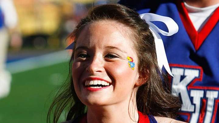 Cheerleader of the Week Cheerleader of the Week