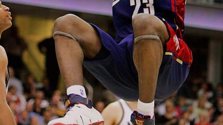 NBA Dunks of the Week