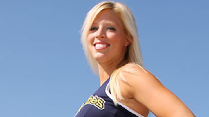 Cheerleader of the Week Cheerleader of the Week