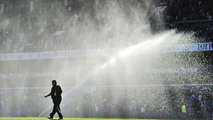English FA looks into apparent anti-Semitic chants