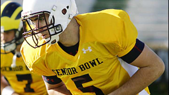 Senior Bowl Risers and Sliders