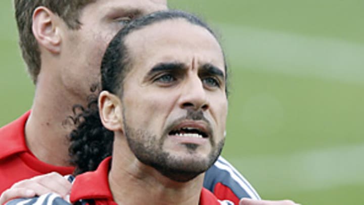 De Rosario's antics highlight the salary disparity issues within MLS De Rosario's antics highlight the salary disparity issues within MLS