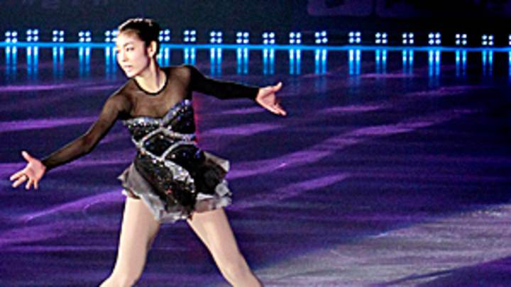Kim Yu-na reigns on return to skating competition