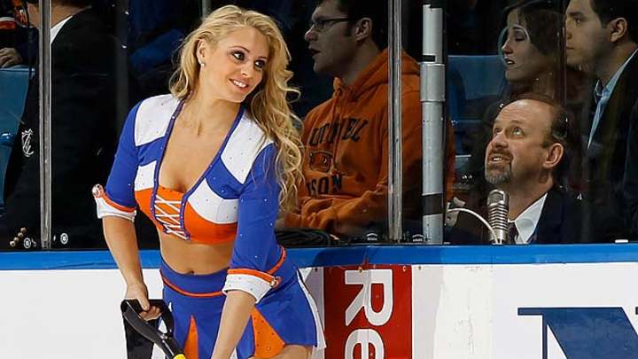 New York Islanders Ice Girls