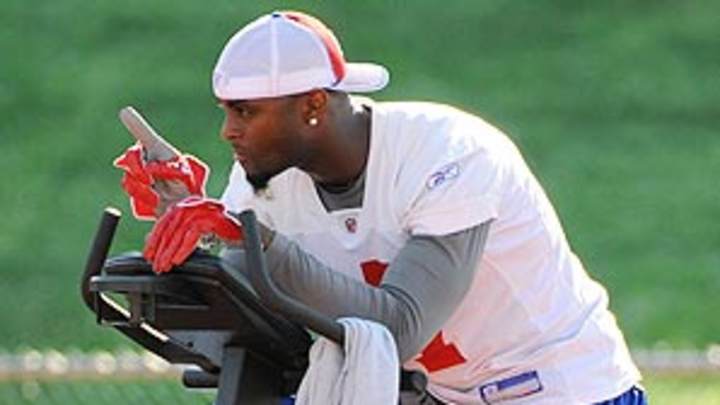 Tuck's Takes: Plaxico blazing a new trail and a pill players love to take Tuck's Takes: Plaxico blazing a new trail and a pill players love to take