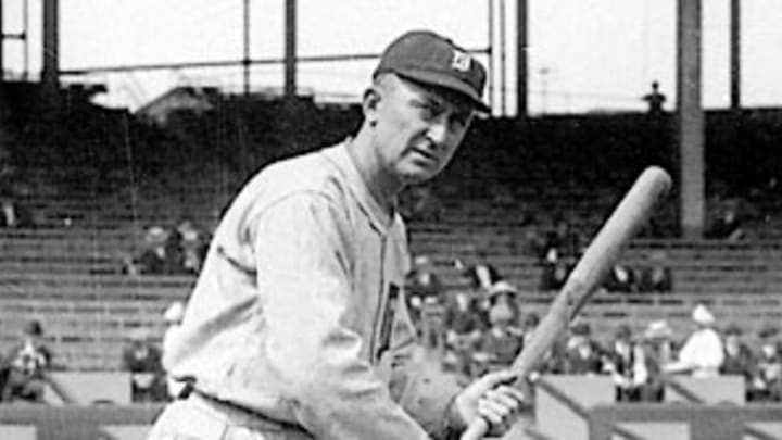 Two baseball-loving women write a book for their peers Two baseball-loving women write a book for their peers