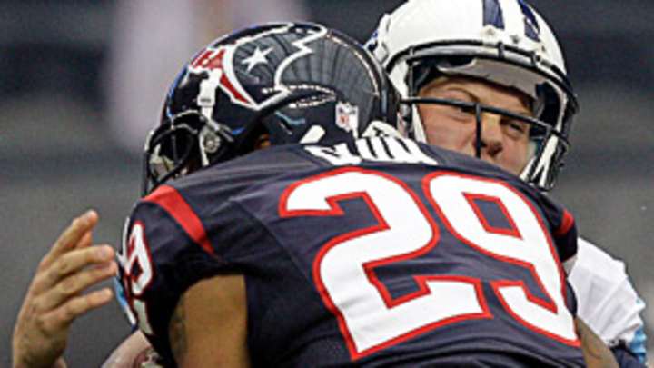 Barring setback, Titans QB Locker will start vs. Dolphins Barring setback, Titans QB Locker will start vs. Dolphins