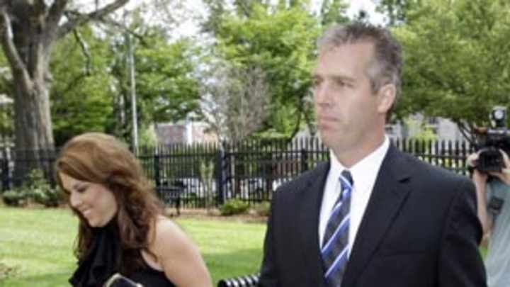 Right or wrong, Mayfield goes down swinging