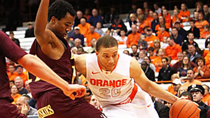 Triche's 23 leads Syracuse over Bloomsburg 103-60 Triche's 23 leads Syracuse over Bloomsburg 103-60
