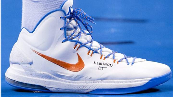 NBA stars offer thoughts, and a sneaker tribute, after Newtown shooting NBA stars offer thoughts, and a sneaker tribute, after Newtown shooting