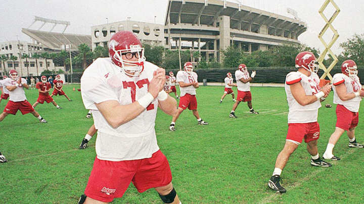 Famous Football Walk-Ons Famous Football Walk-Ons
