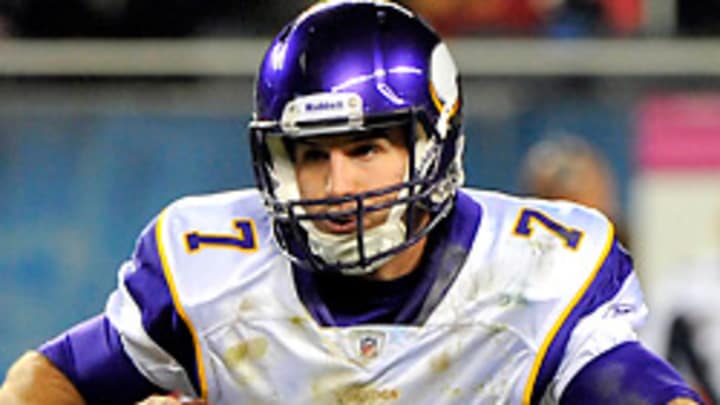 Vikings make only logical choice, switch to Christian Ponder at QB