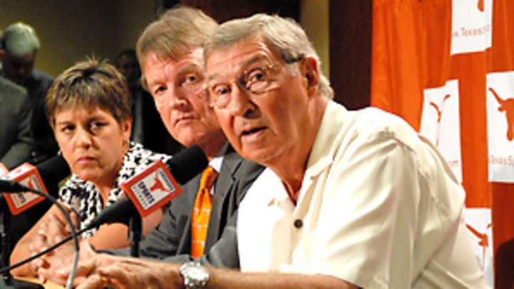 'Horns say they're not realignment villains -- and they're right