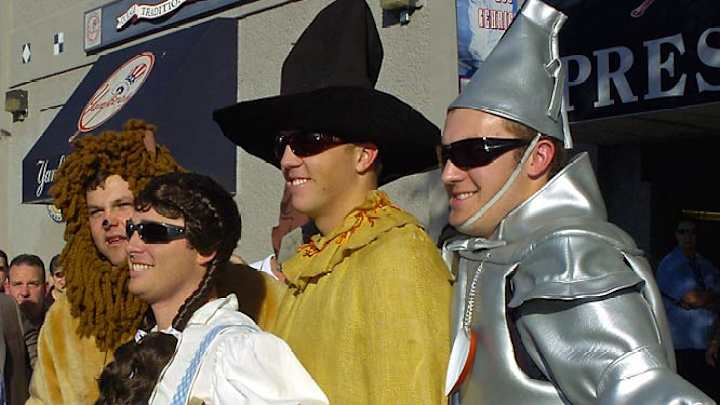 Yanks Rookies Do "Wizard of Oz" Yanks Rookies Do "Wizard of Oz"