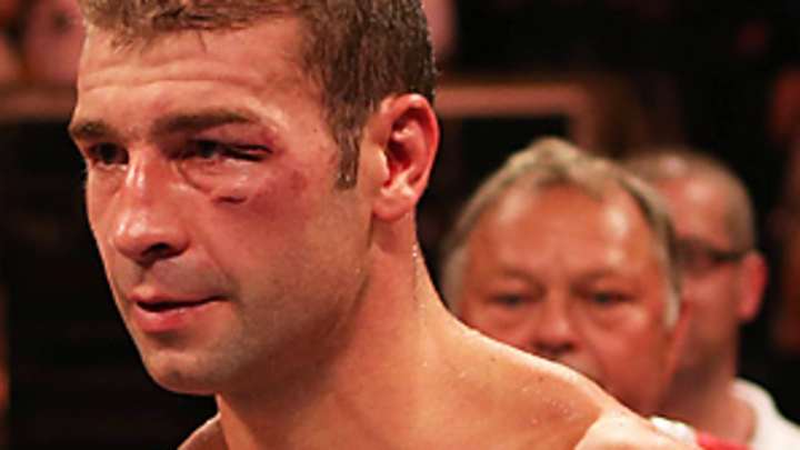 Bute recovers from first loss, outlasts Grachev