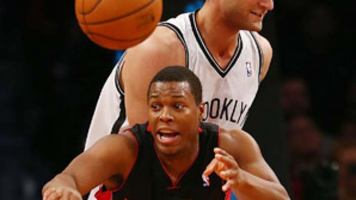 Raptors' Lowry will miss 1-2 weeks (bone bruise)