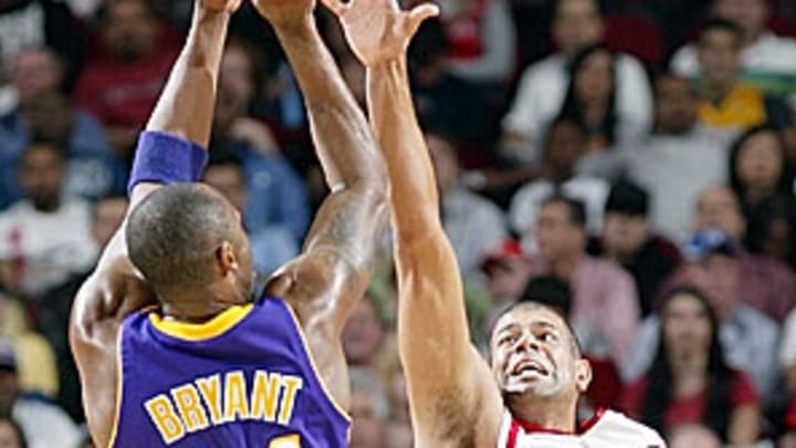 Rich season for basketball books