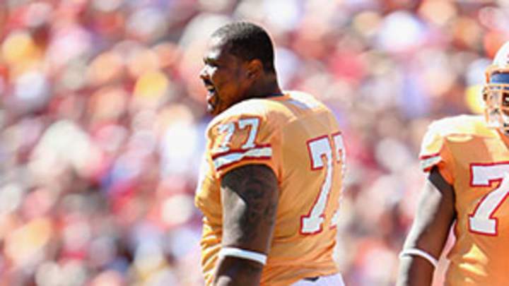 Buccaneers place All-Pro guard Nicks (toe) on IR Buccaneers place All-Pro guard Nicks (toe) on IR