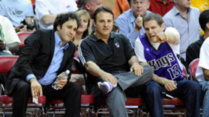 Maloofs face intense day of talks as deadline for arena plan looms