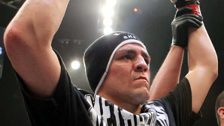 Gracie does it best: Diaz, Melendez destroy opponents at Strikeforce