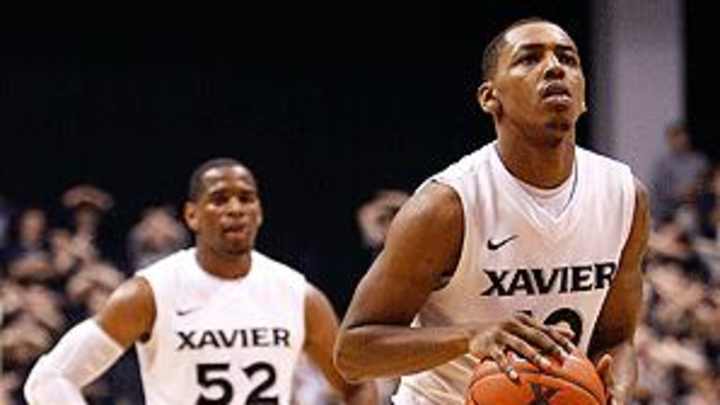 Tu Holloway, Mark Lyons combine for powerhouse backcourt