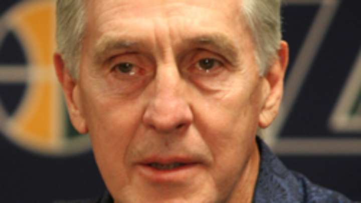 Will Jerry Sloan replace Mike Brown as Lakers coach?