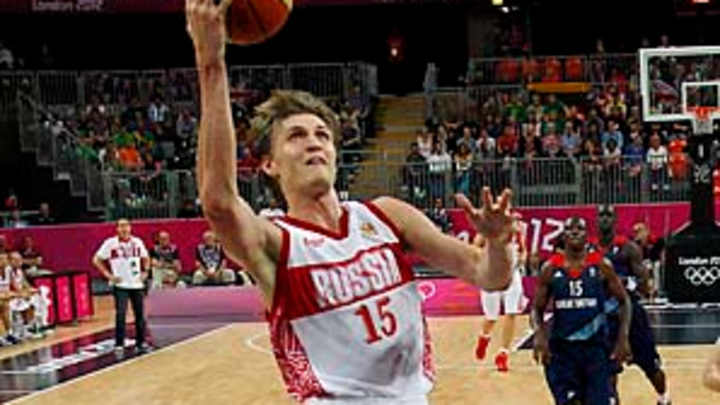 Kirilenko getting taste of NBA season as Russian leader in London
